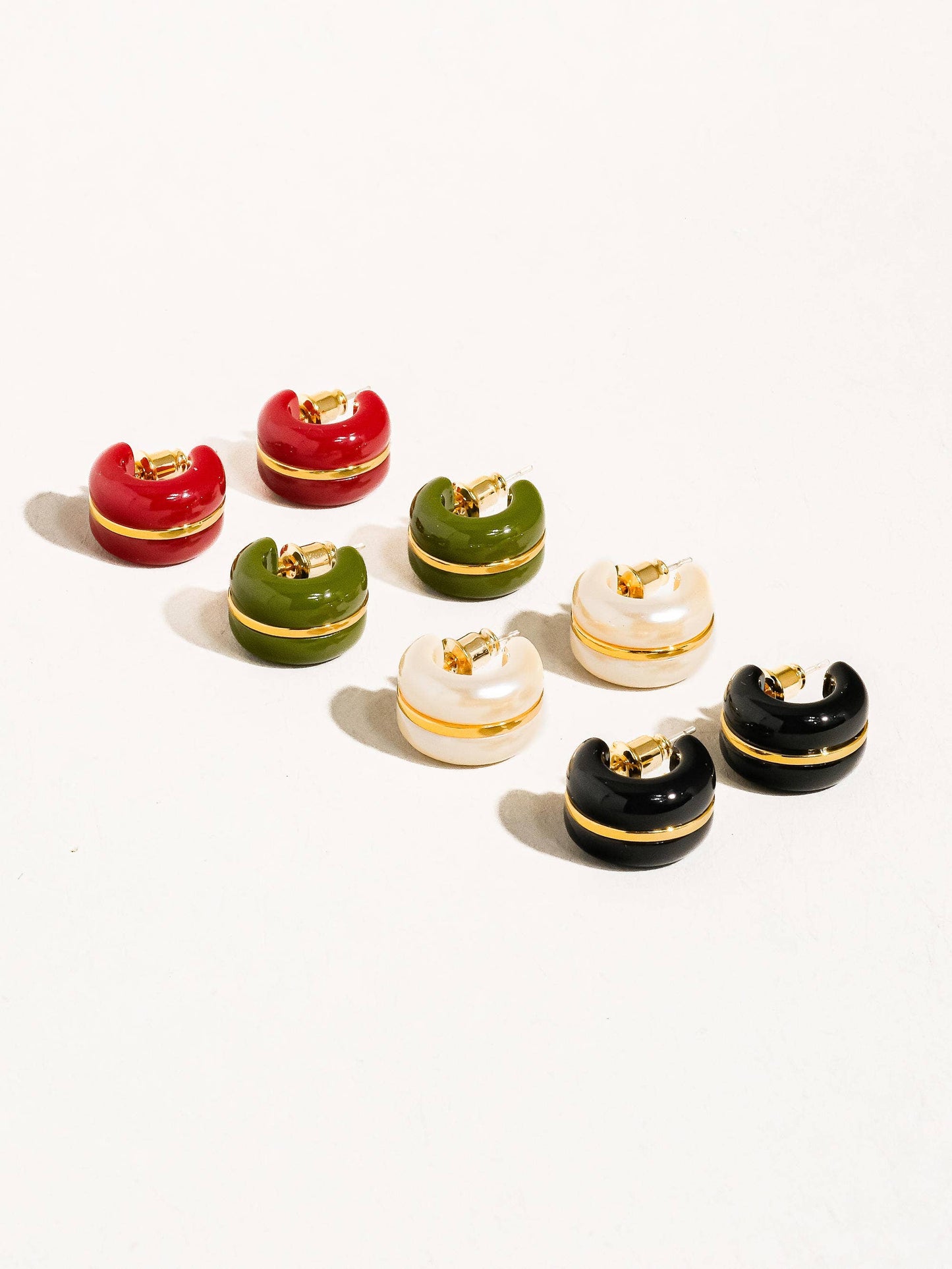 ARLO 18K GOLD HOOPS