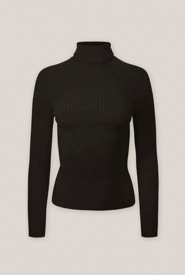 YOUR HIGHNESS TOP